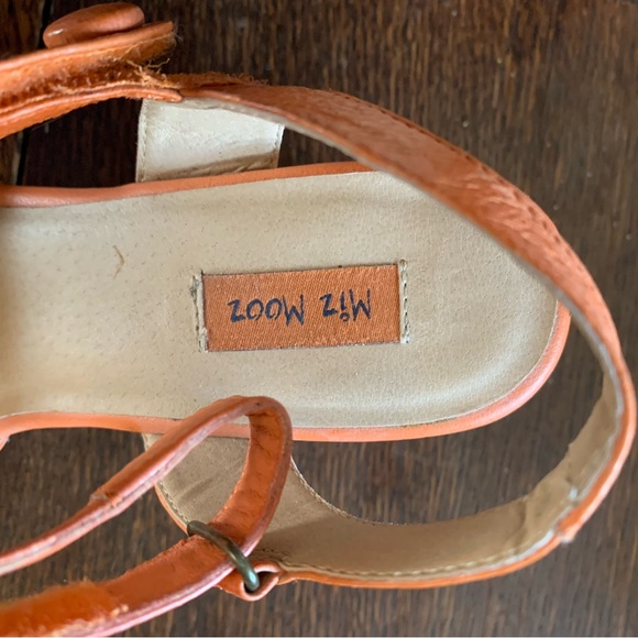 🎃 Miz Mooz Platform Leather Sandals Sz 7.5 - Picture 3 of 6